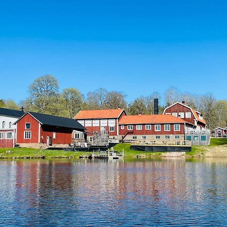 Trehoerna Waerdhus & Vandrarhem Trehorna Exteriér fotografie